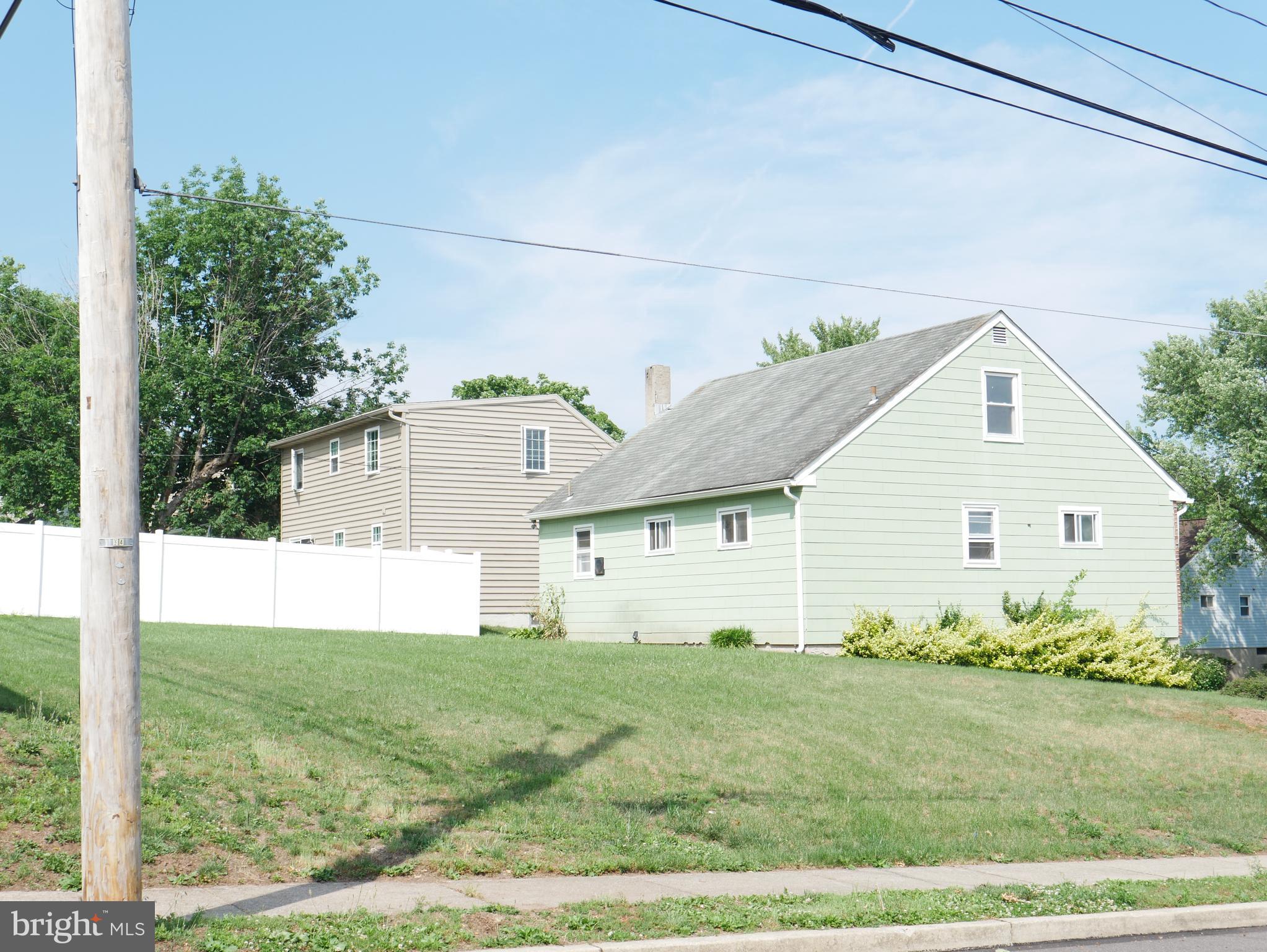 447 Spring Street Pottstown, PA 19464 - Photo 6 of 26 Gallery Image 6