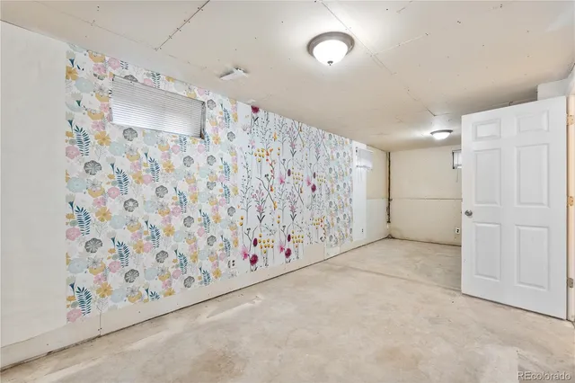 a view of entryway with stairs