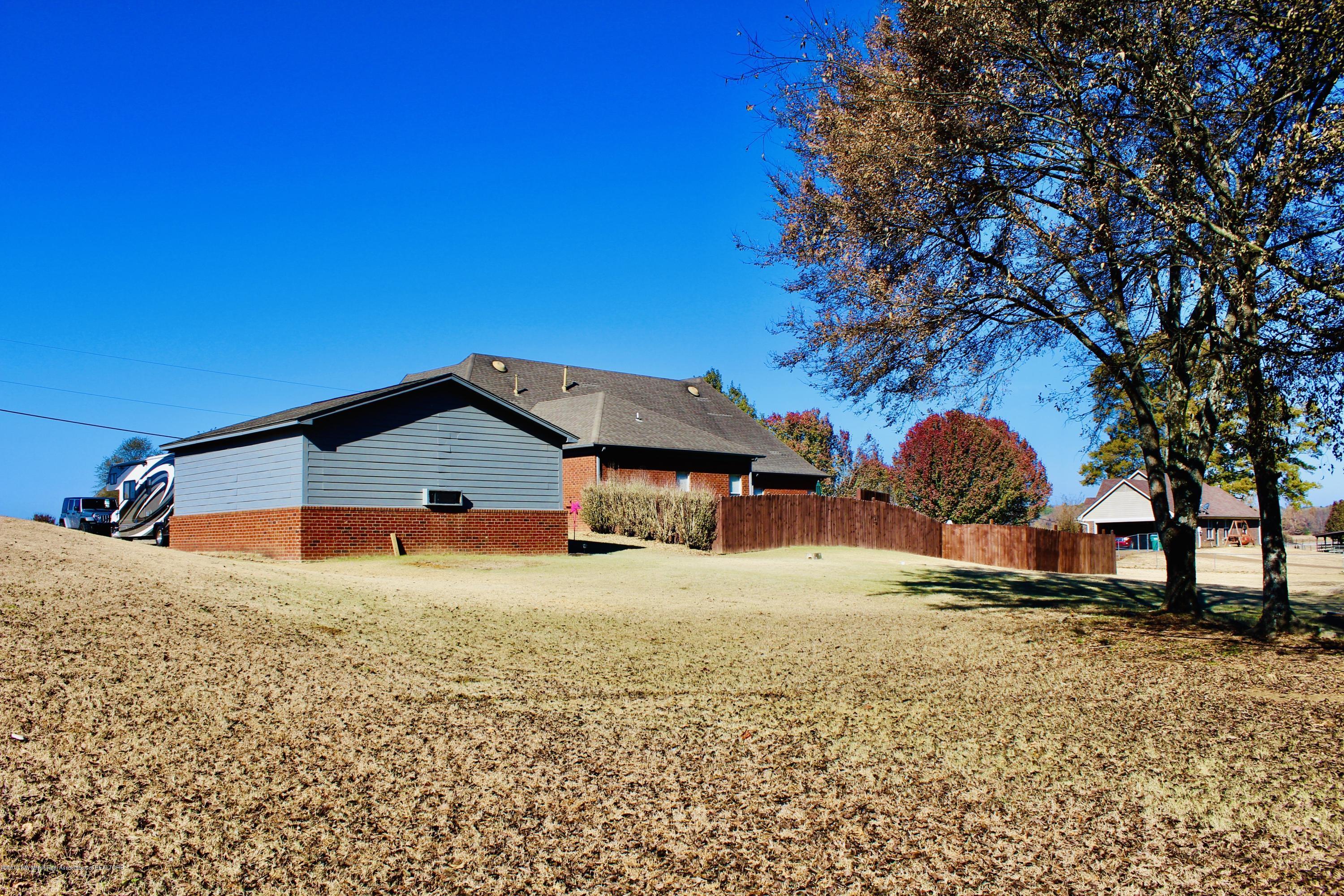 1912 Tulane Road Hernando, MS 38632 - Photo 29 of 31 Backyard 3