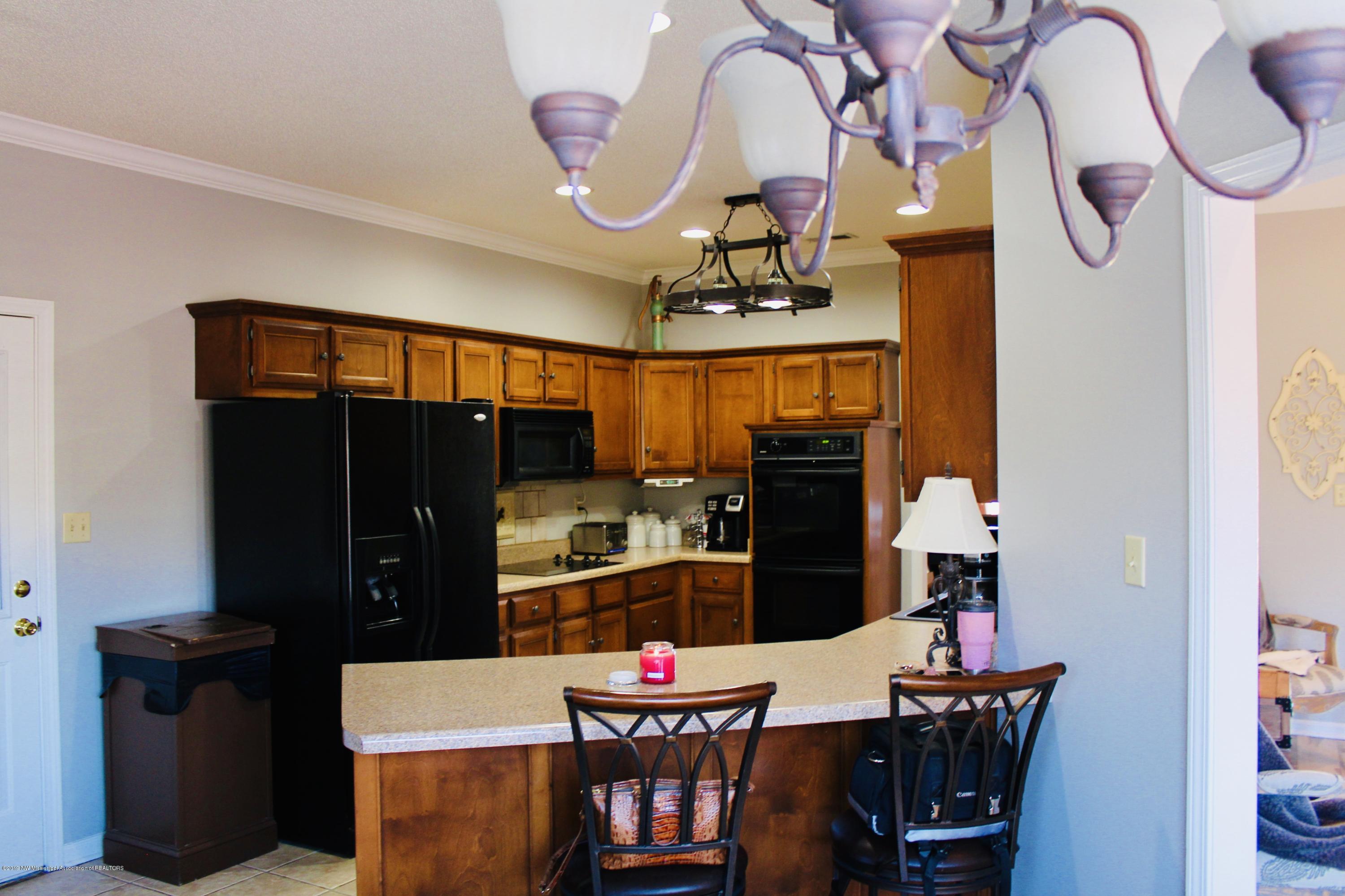 1912 Tulane Road Hernando, MS 38632 - Photo 8 of 31 Kitchen