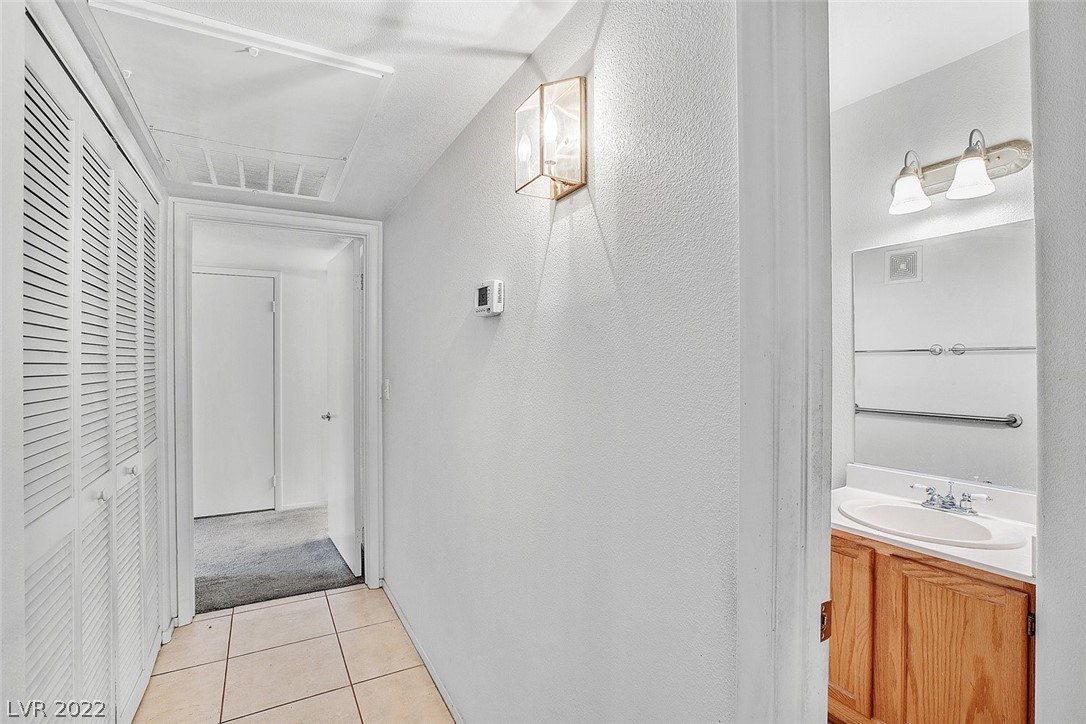 3425 East Russell Road, Unit 162 Las Vegas, NV 89120 - Photo 13 of 26 Gallery Image 13