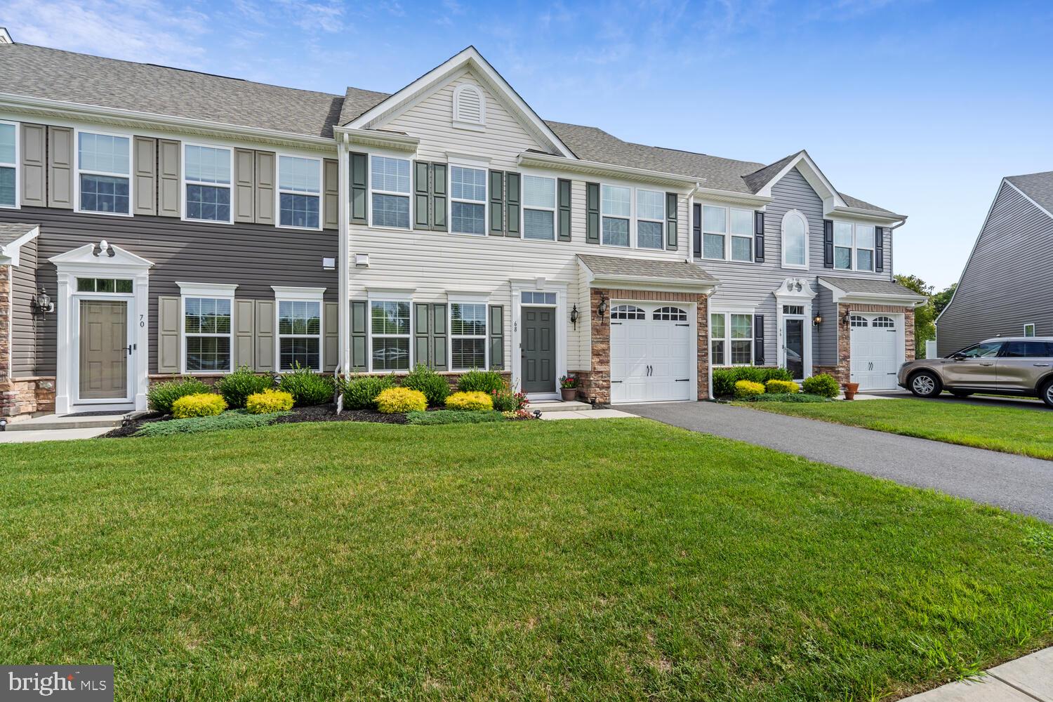 68 Heals Farm Road Burlington, NJ 08016 - Photo 2 of 33 Front of Home