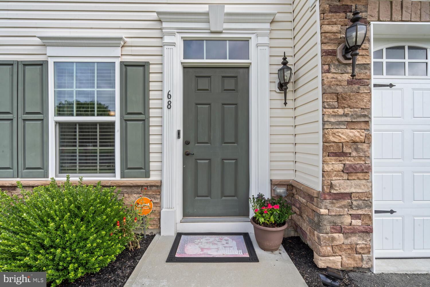 68 Heals Farm Road Burlington, NJ 08016 - Photo 3 of 33 Front Entry