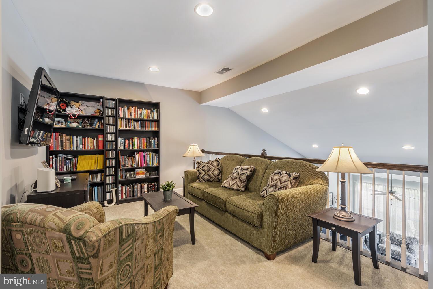 68 Heals Farm Road Burlington, NJ 08016 - Photo 26 of 33 Loft