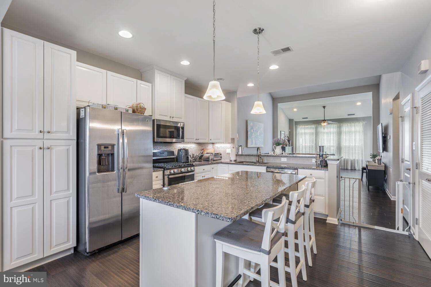 68 Heals Farm Road Burlington, NJ 08016 - Photo 9 of 33 Kitchen