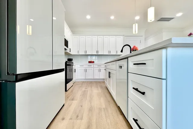 $459,000 | 4950 Nesbit Avenue, North Charleston, SC 29405