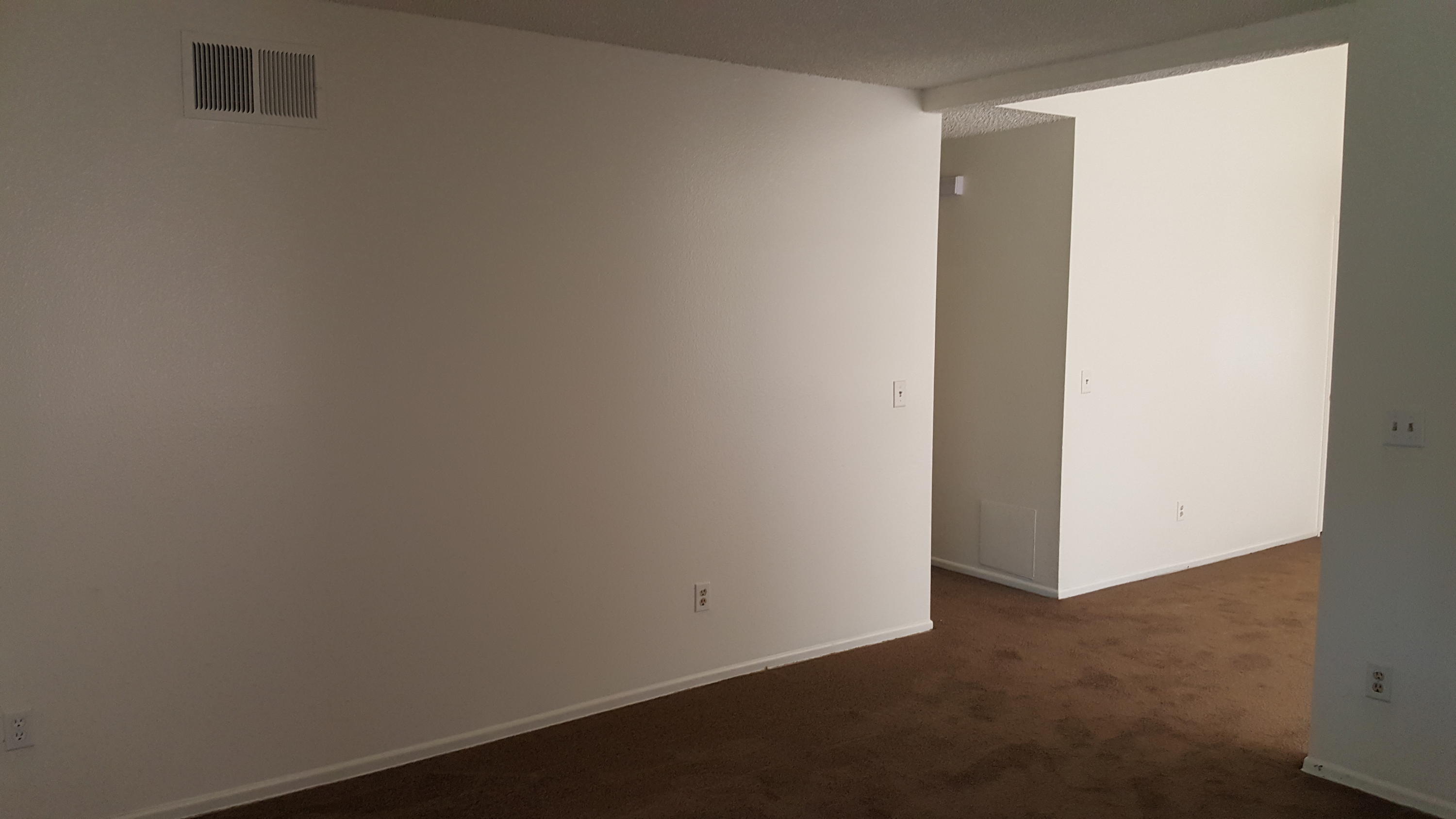 44019 Raysack Avenue Lancaster, CA 93535 - Photo 3 of 17 20180910_111853
