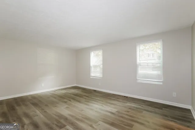 $2,115 | 694 Stoneside Drive, Stone Mountain, GA 30083