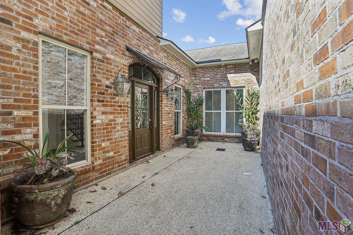 4228 Bluebonnet Road Baton Rouge, LA 70809 - Photo 9 of 20