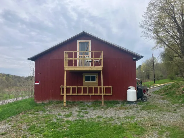 $144,000 | 305 Richard Road, Franklin, VT 05457