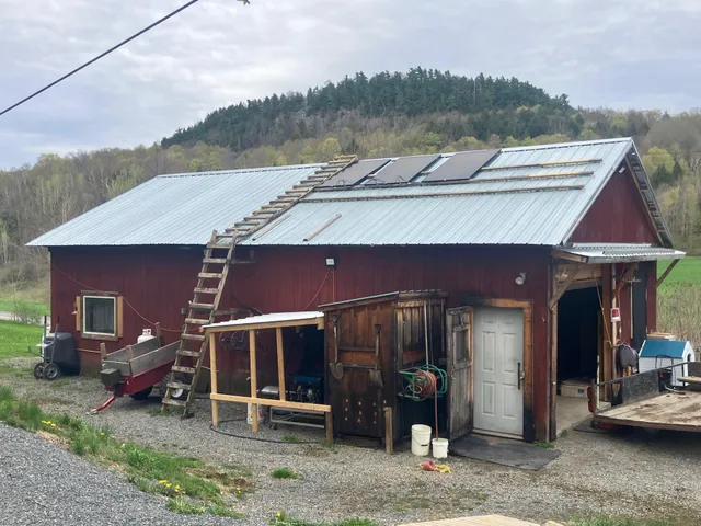 $144,000 | 305 Richard Road, Franklin, VT 05457