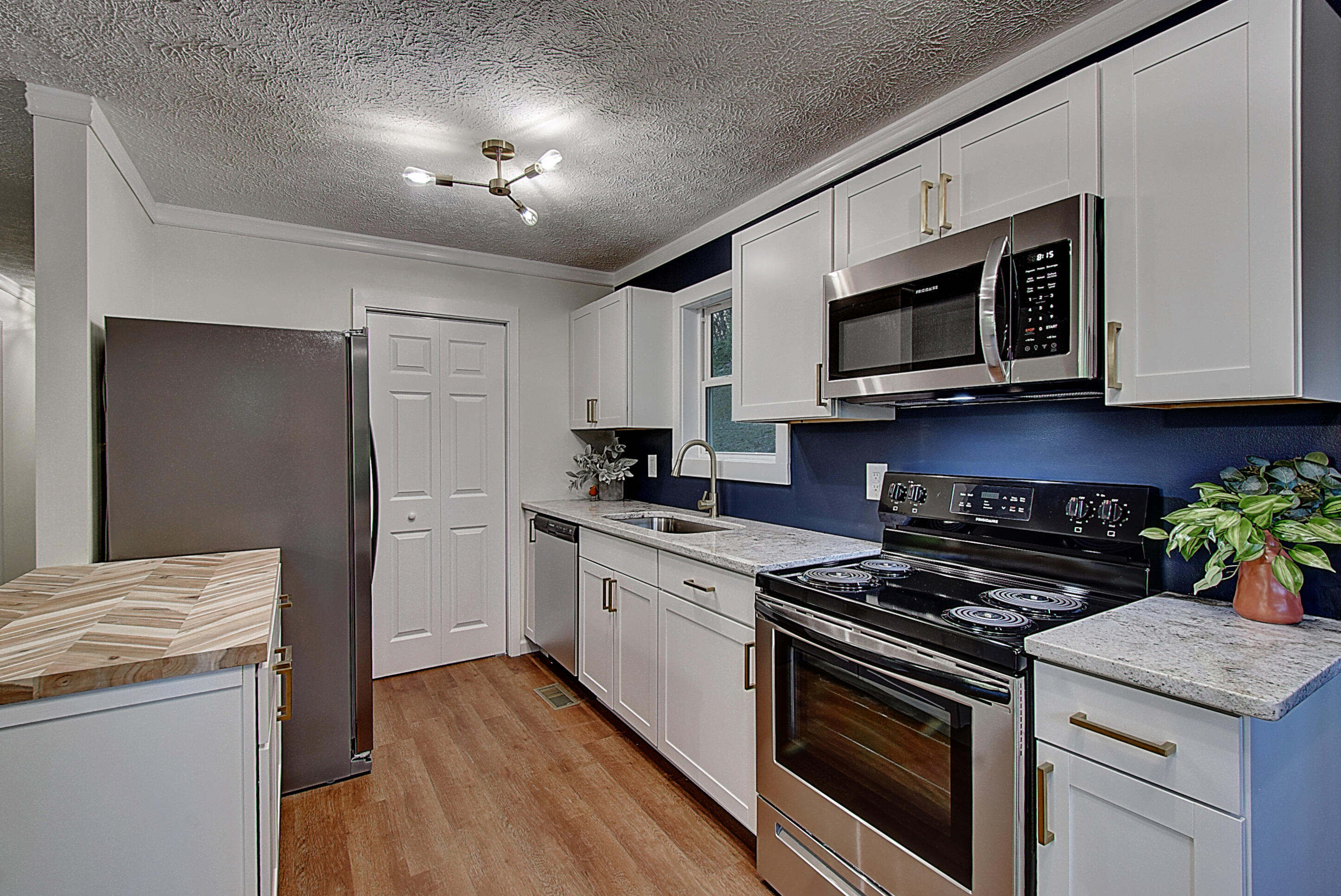 207 Coal Chute Road Elizabethton, TN 37643 - Photo 13 of 34 207 Coal Chute Road Elizabethton TN 3764