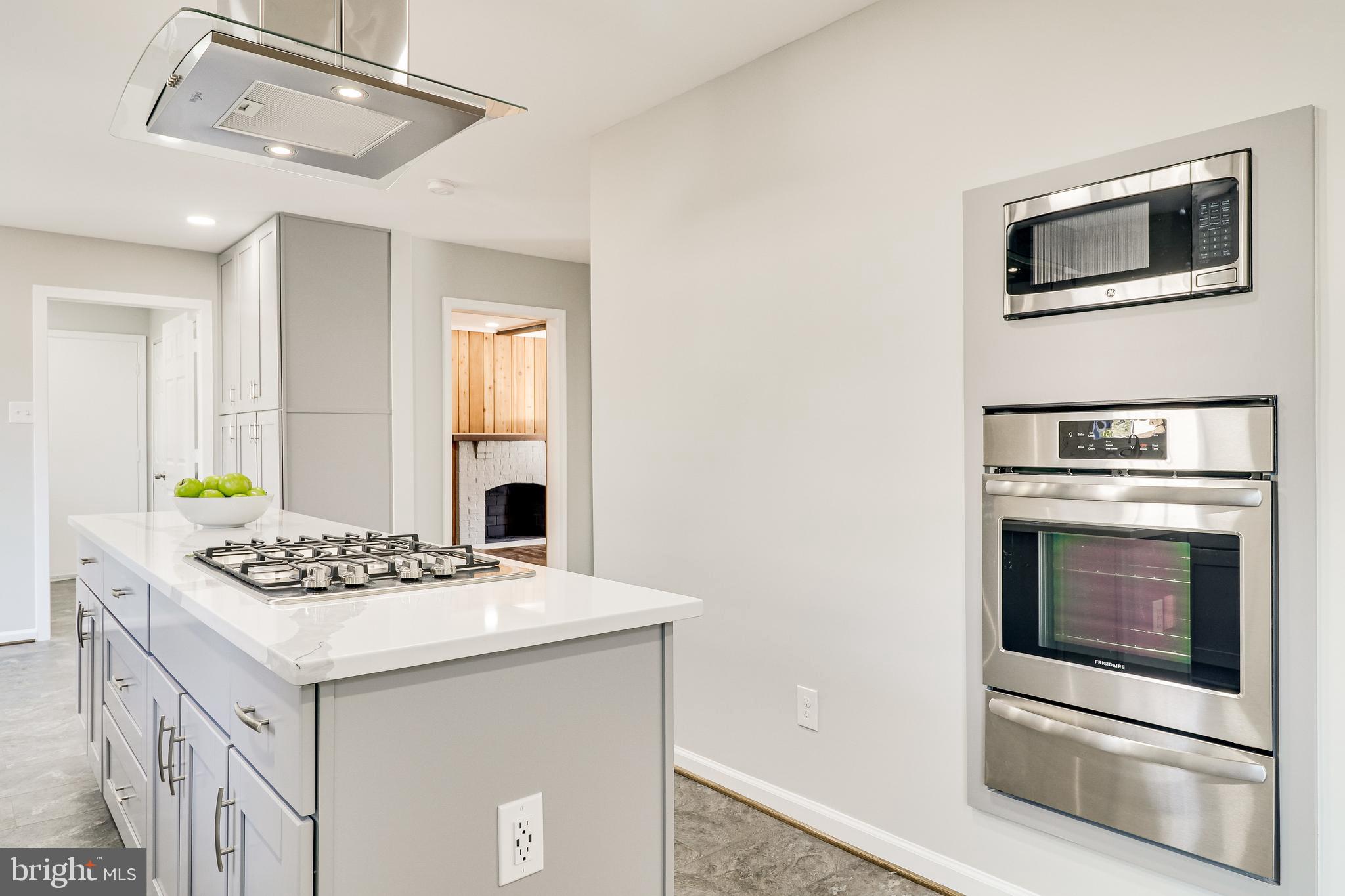 4910 Bexley Lane Fairfax, VA 22032 - Photo 17 of 59