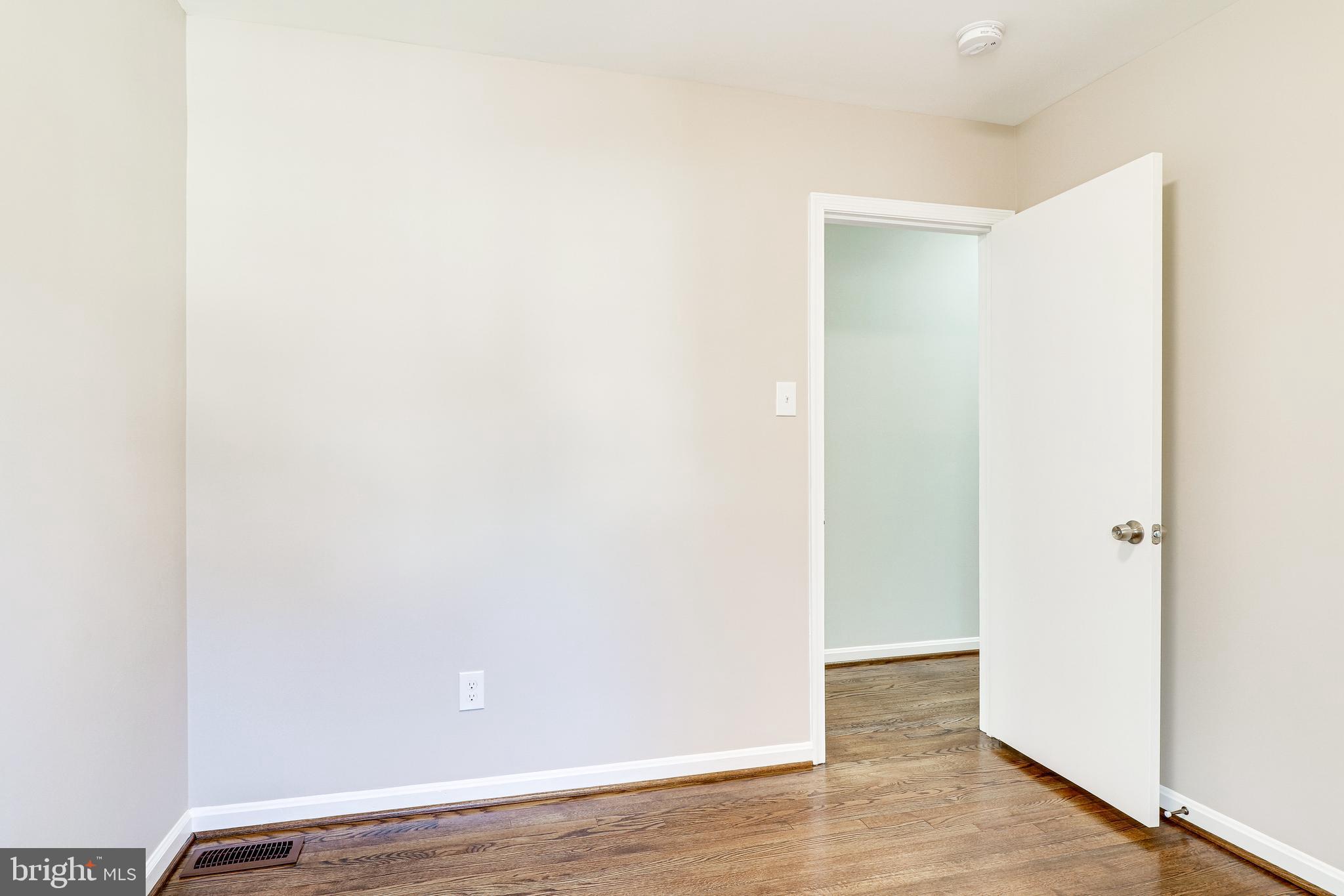 4910 Bexley Lane Fairfax, VA 22032 - Photo 33 of 59