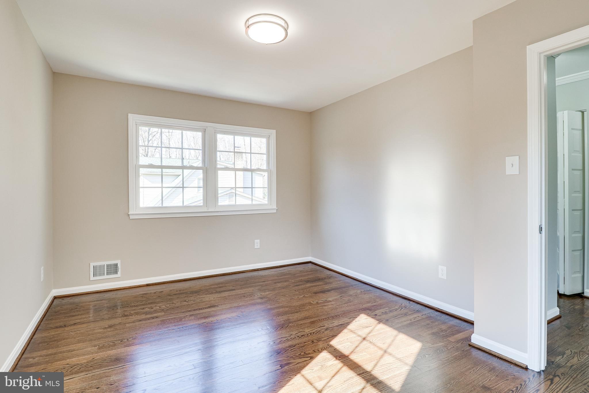 4910 Bexley Lane Fairfax, VA 22032 - Photo 40 of 59