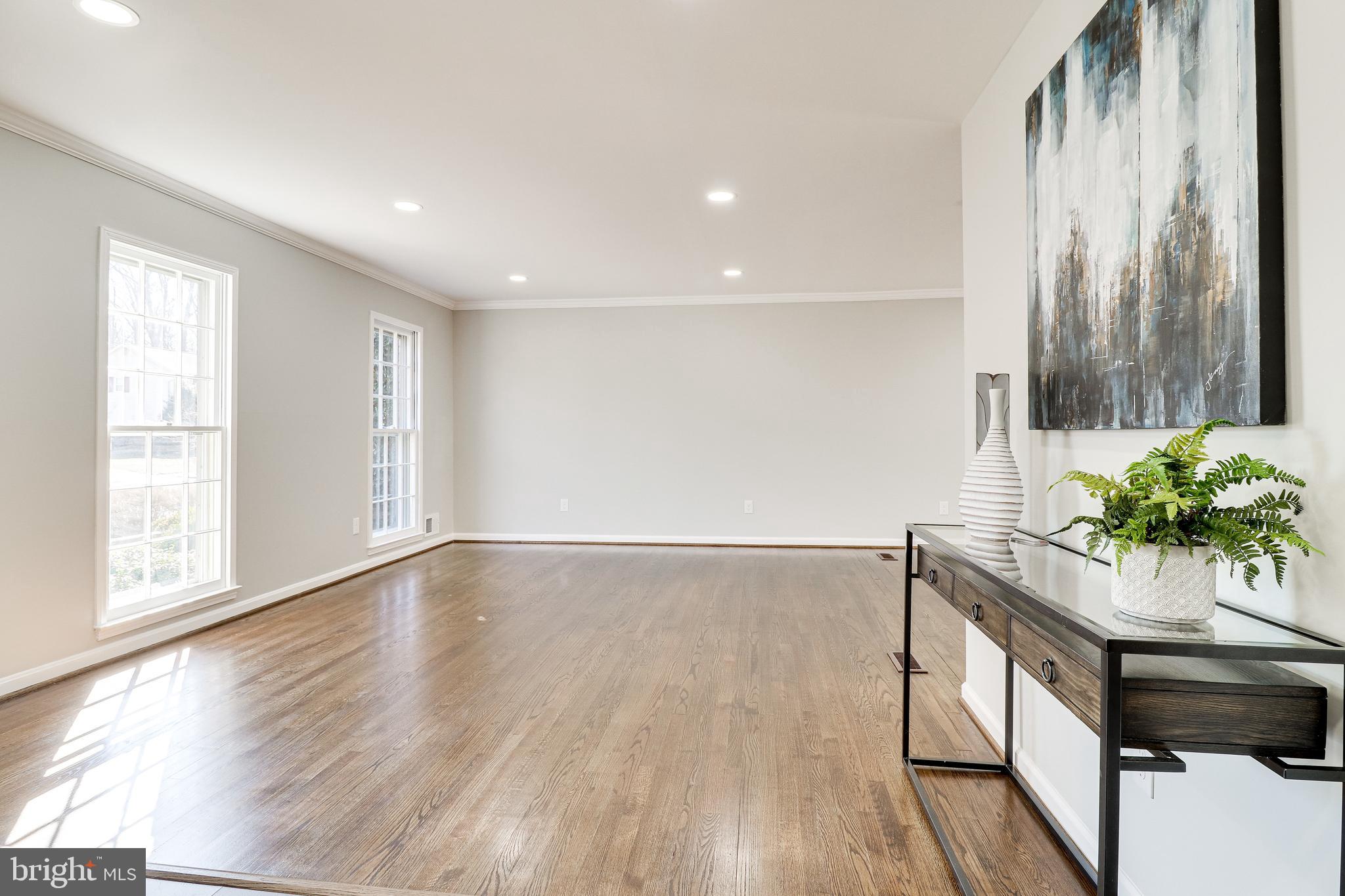 4910 Bexley Lane Fairfax, VA 22032 - Photo 9 of 59