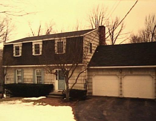 27 Driftway Point Road Danbury, CT 06811 - Photo 1 of 1 Gallery Image 1