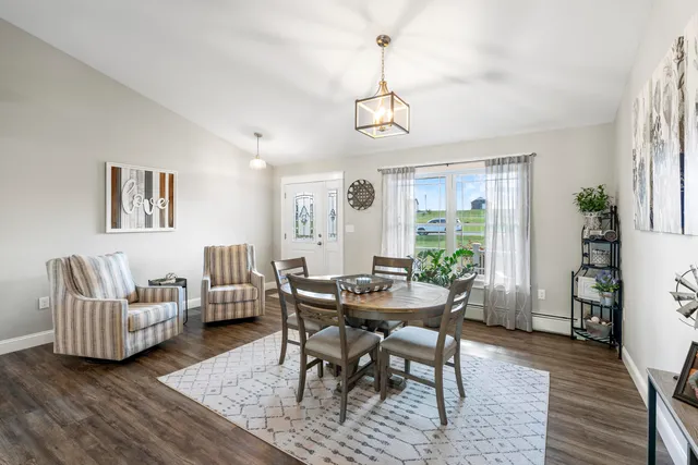 $549,900 | 204 Edenfield Drive, Hermon, ME 04401