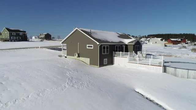 $545,000 | 204 Edenfield Drive, Hermon, ME 04401