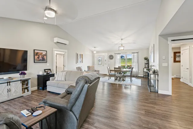 $549,900 | 204 Edenfield Drive, Hermon, ME 04401