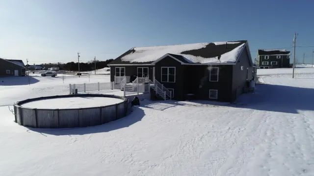 $545,000 | 204 Edenfield Drive, Hermon, ME 04401