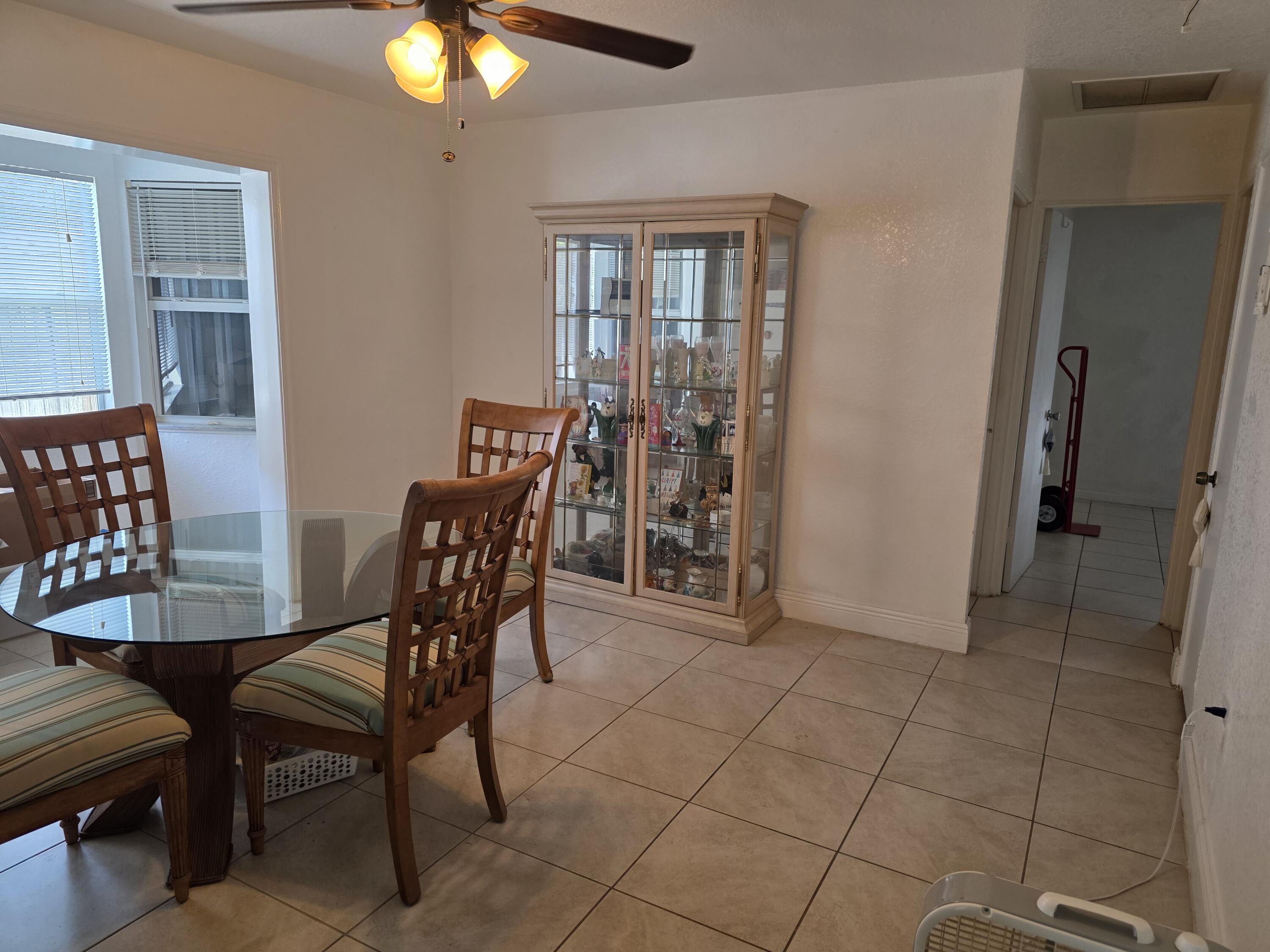 7 Miller Road Palm Springs, FL 33461 - Photo 3 of 11 20260411_162144