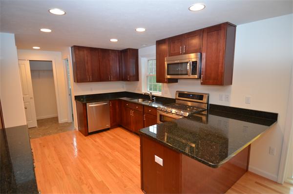 33 Bufton Farm Road Clinton, MA 01510 - Photo 3 of 13 Gallery Image 3