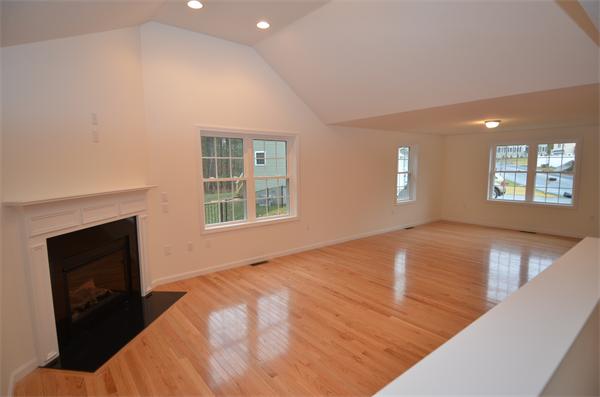 33 Bufton Farm Road Clinton, MA 01510 - Photo 5 of 13 Gallery Image 5