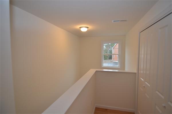 33 Bufton Farm Road Clinton, MA 01510 - Photo 8 of 13 Gallery Image 8