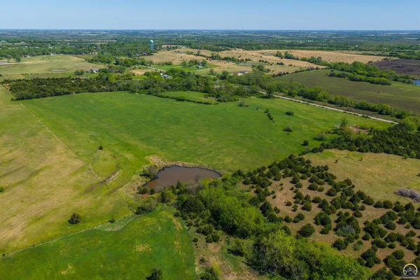 $385,000 | 9779 S Road, Hoyt, KS 66440