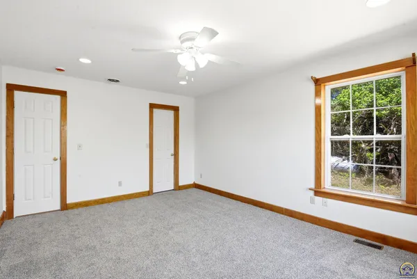 $385,000 | 9779 S Road, Hoyt, KS 66440
