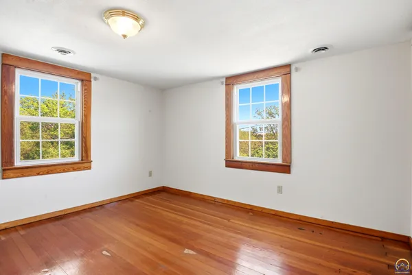 $385,000 | 9779 S Road, Hoyt, KS 66440