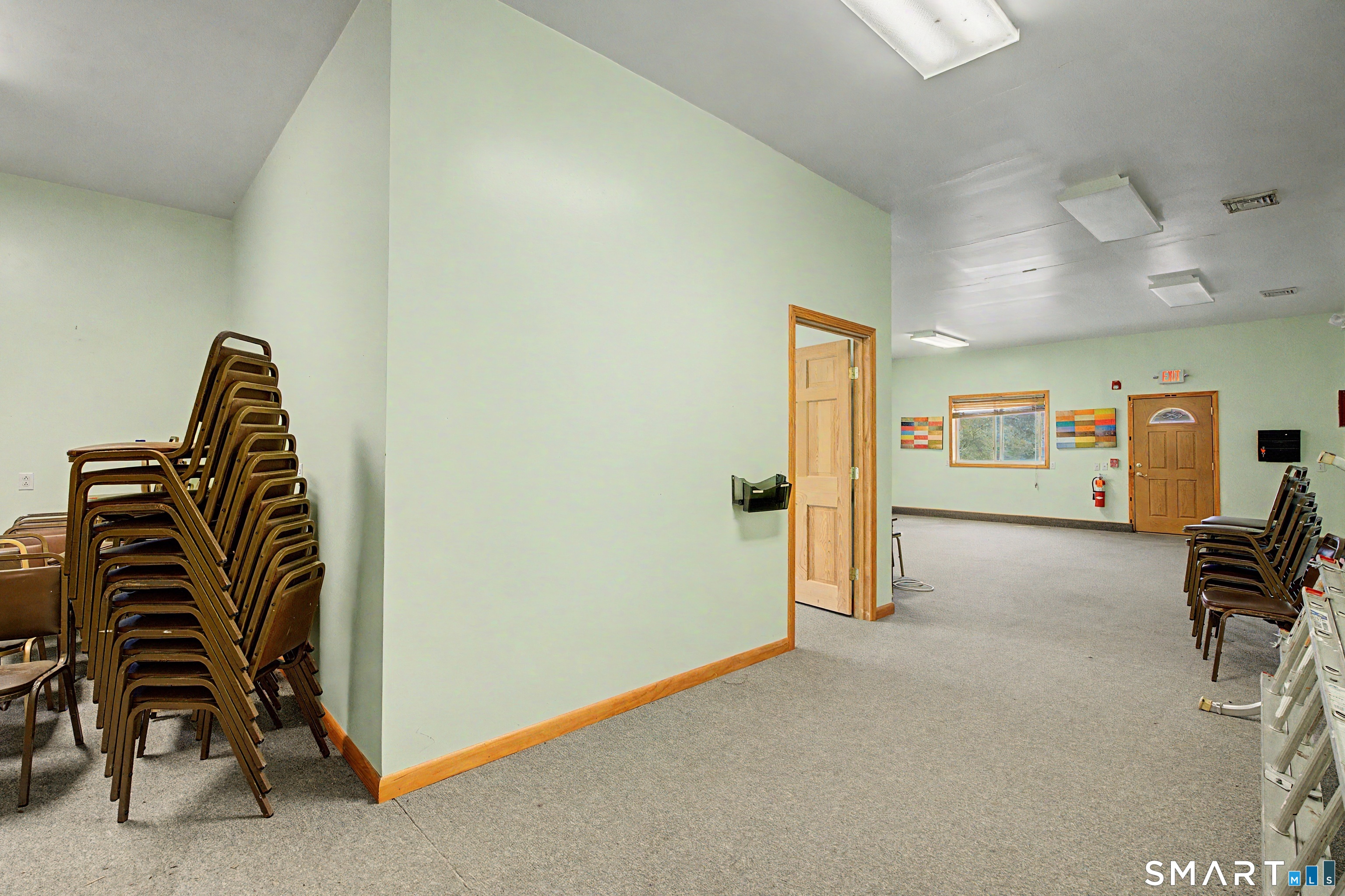 505 Old Colchester Road Montville, CT 06382 - Photo 13 of 31