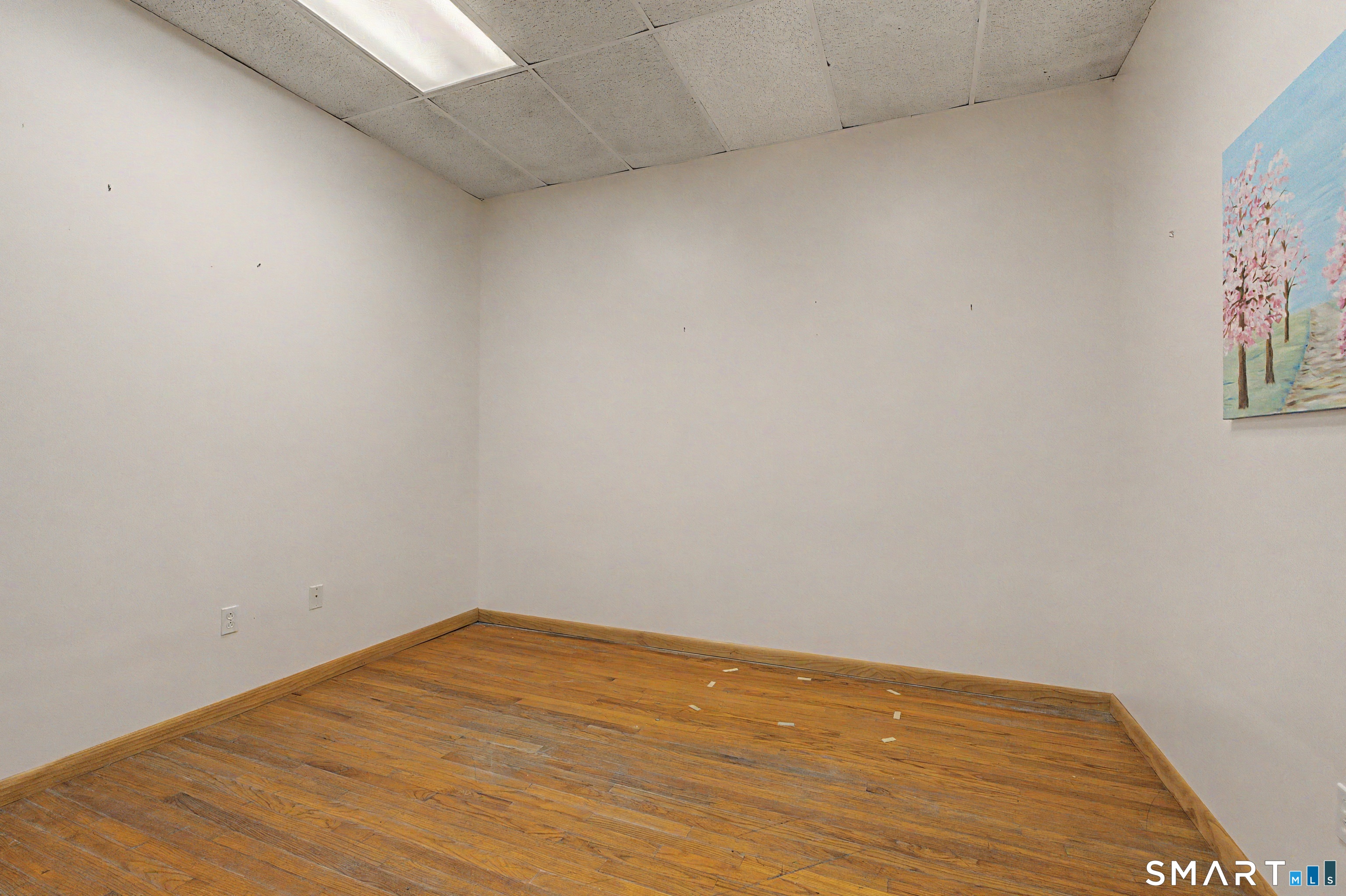 505 Old Colchester Road Montville, CT 06382 - Photo 22 of 31