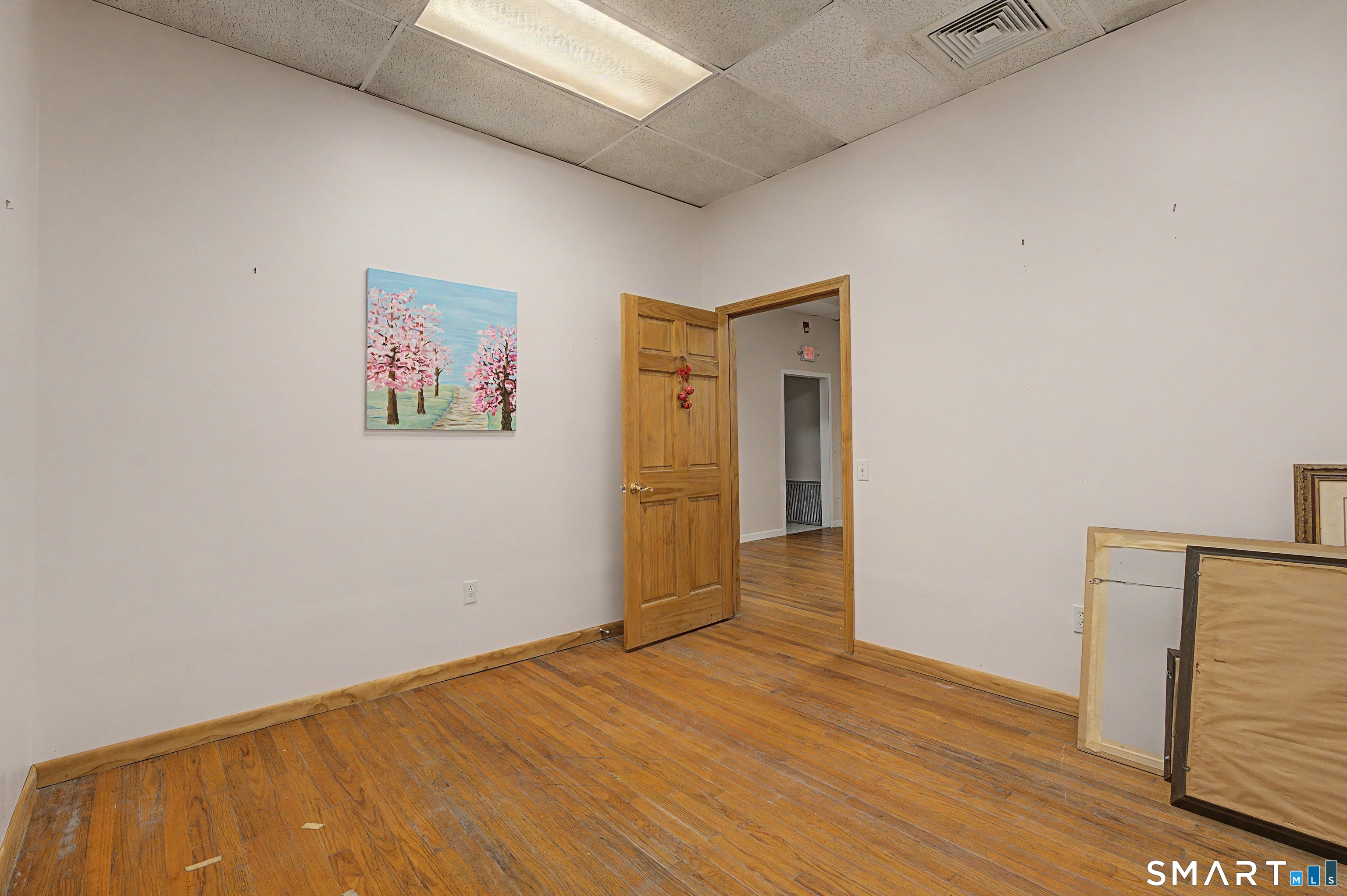 505 Old Colchester Road Montville, CT 06382 - Photo 23 of 31