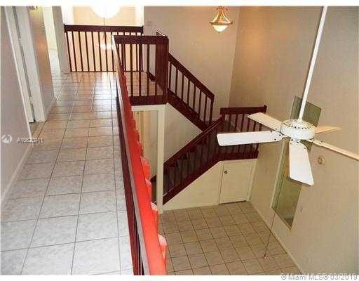 10410 Islander Drive Boca Raton, FL 33498 - Photo 14 of 32