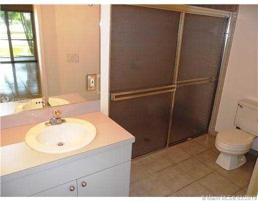 10410 Islander Drive Boca Raton, FL 33498 - Photo 16 of 32