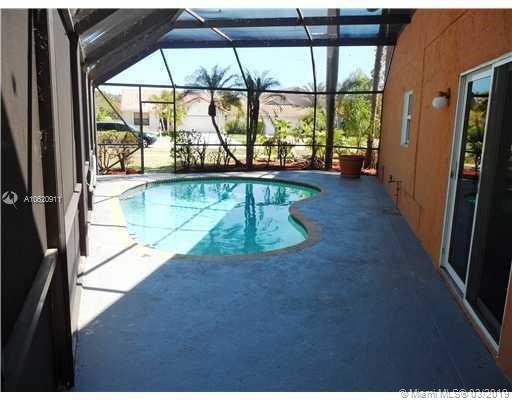 10410 Islander Drive Boca Raton, FL 33498 - Photo 21 of 32