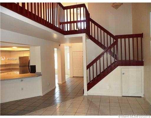 10410 Islander Drive Boca Raton, FL 33498 - Photo 8 of 32