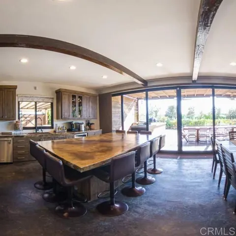 $595,000 | 100 Valle De Guadalupe, Sanger, CA 93657