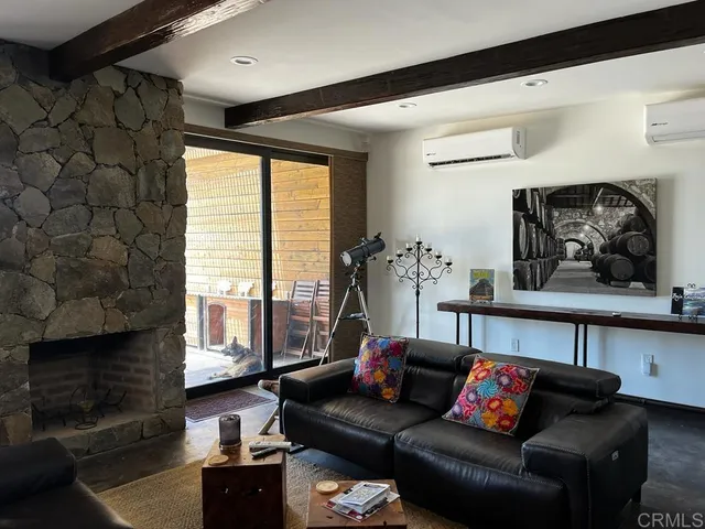 $595,000 | 100 Valle De Guadalupe, Sanger, CA 93657