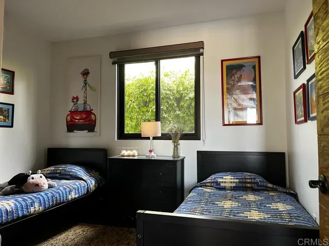 $595,000 | 100 Valle De Guadalupe, Sanger, CA 93657