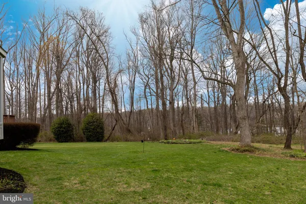 $1,048,900 | 8101 Overlake Court, Fairfax Station, VA 22039