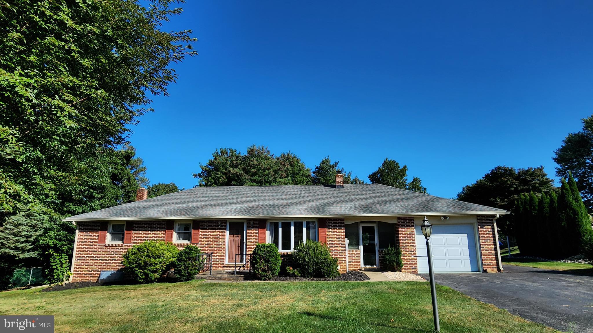 43 Singer Road New Freedom, PA 17349 - Photo 2 of 44