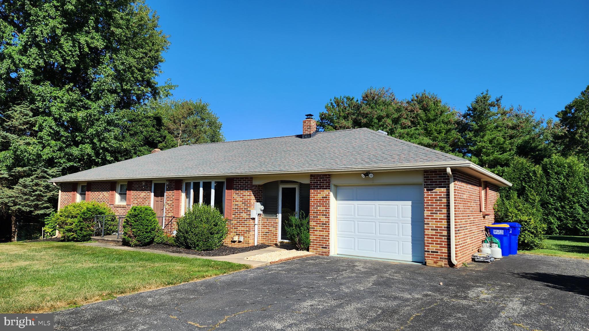 43 Singer Road New Freedom, PA 17349 - Photo 4 of 44
