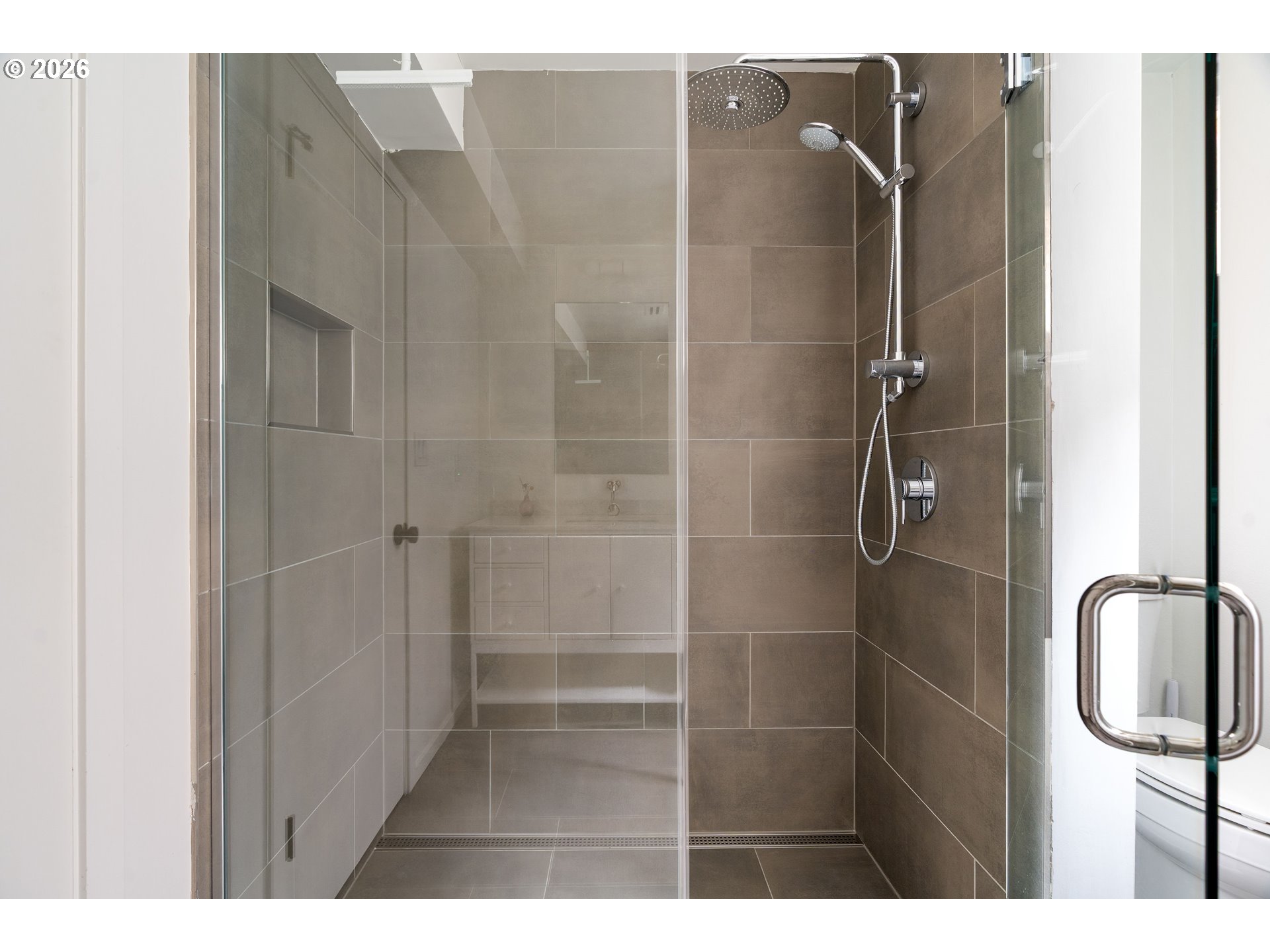 7323 Southwest 24th Avenue Portland, OR 97219 - Photo 29 of 47