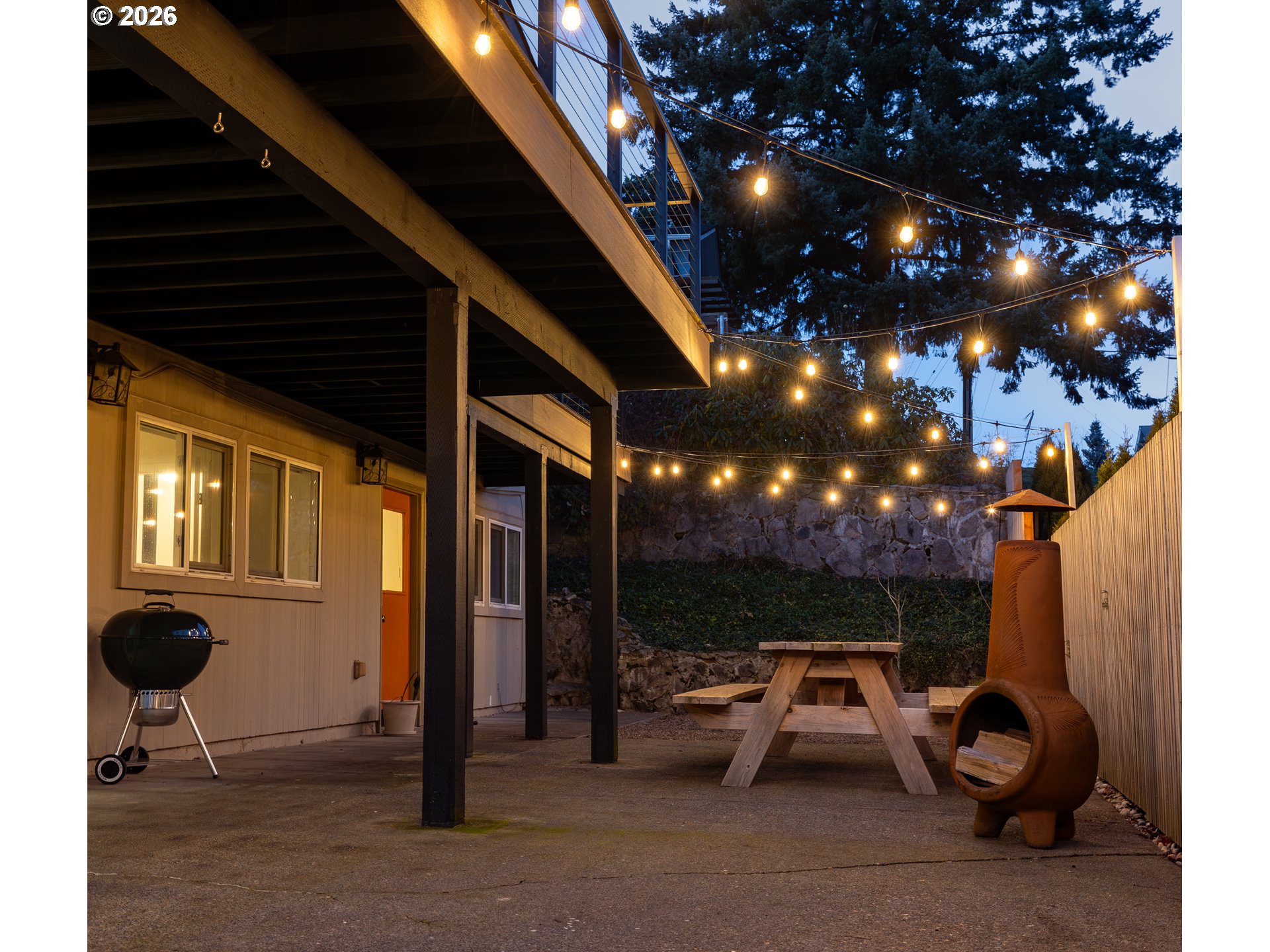 7323 Southwest 24th Avenue Portland, OR 97219 - Photo 40 of 47