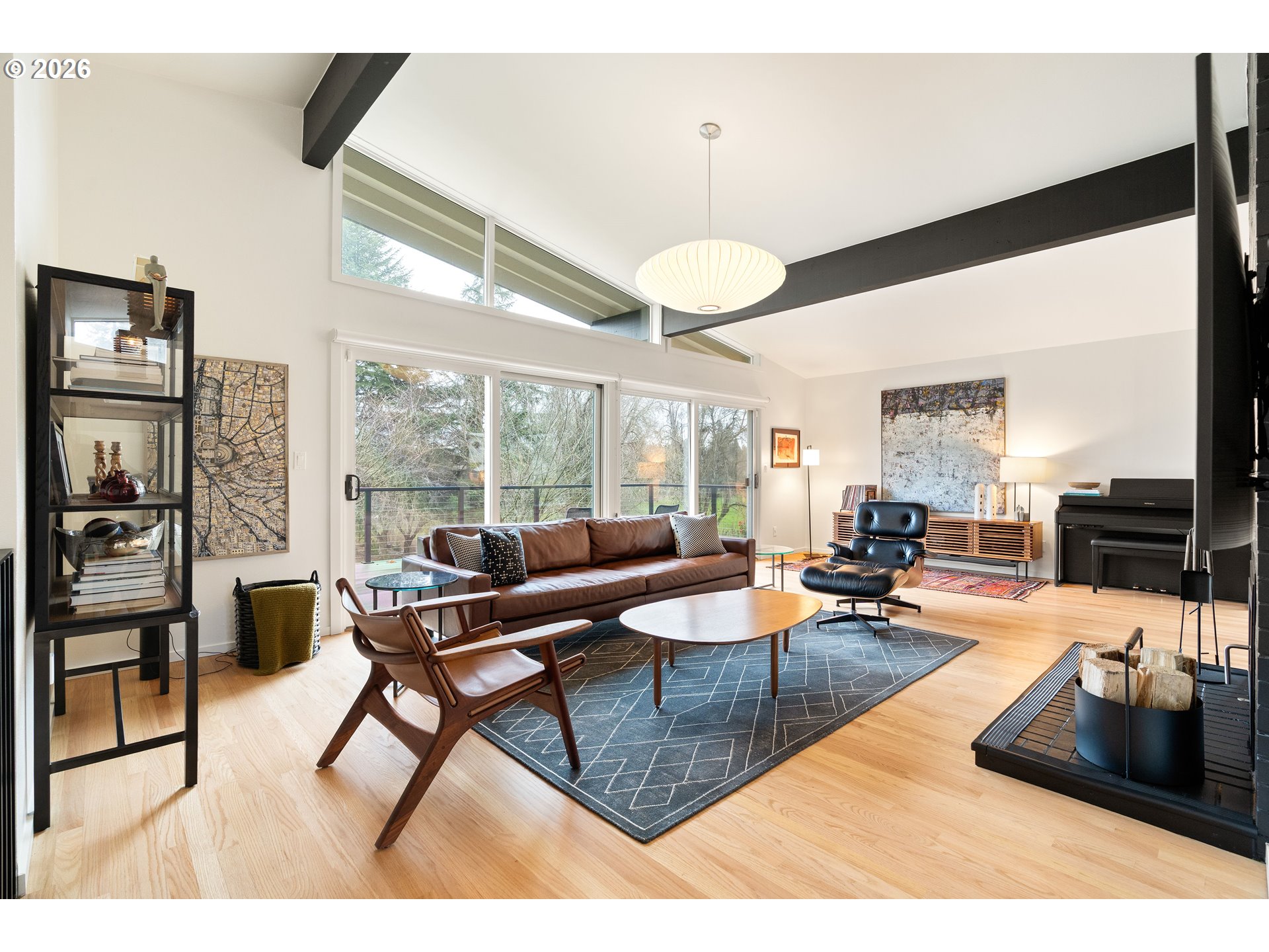 7323 Southwest 24th Avenue Portland, OR 97219 - Photo 4 of 47