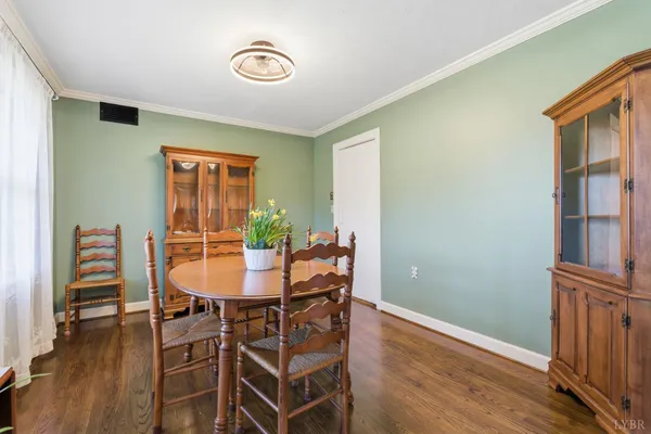 $345,000 | 2122 Laurel Lane, Altavista, VA 24517