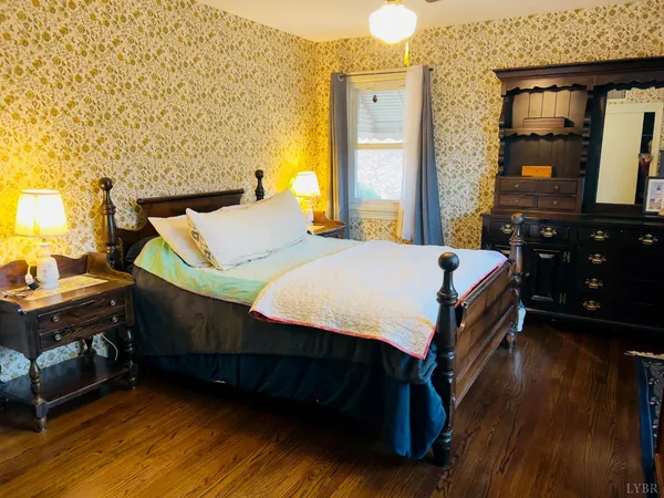 $345,000 | 2122 Laurel Lane, Altavista, VA 24517